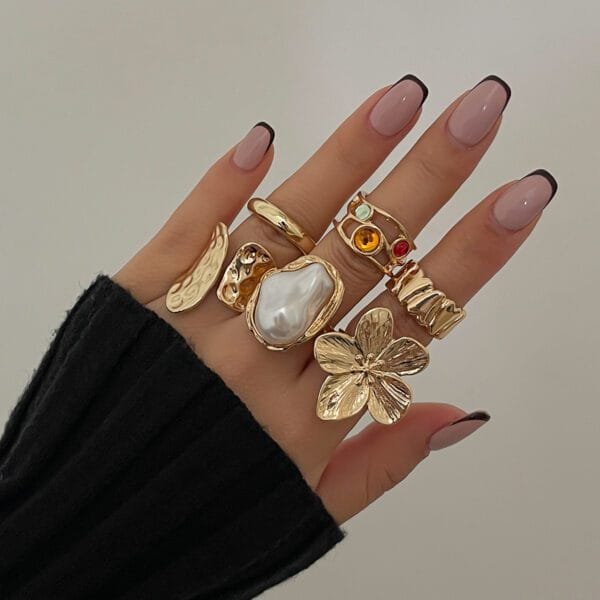 French Style Baroque Pearl Ring - Image 5