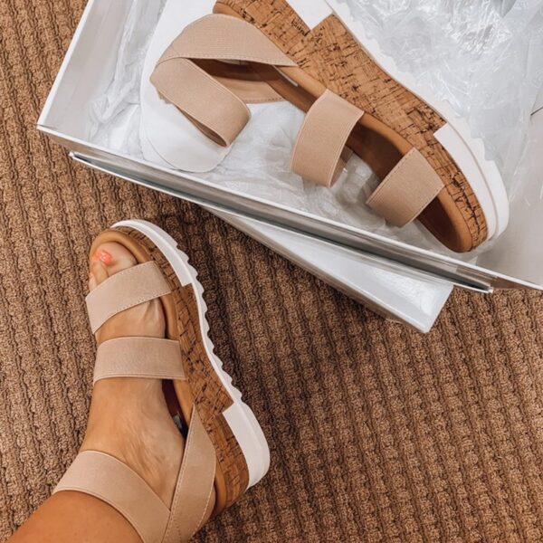 Women's thick-soled hemp rope straw sandals - Image 6
