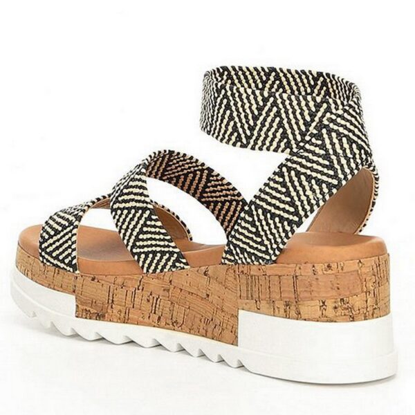 Women's thick-soled hemp rope straw sandals - Image 2