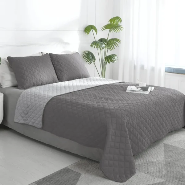 Exclusivo Full Queen Quilt Bedding Set with 4 Pillow Shams, 1 Lightweight Quilt Queen & King Size and 1 Soft Bedspread