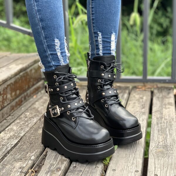 Women'S Solid Color Chelsea Booties